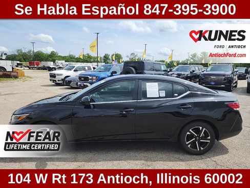 Used 2024 Nissan Sentra SV FWD image 8