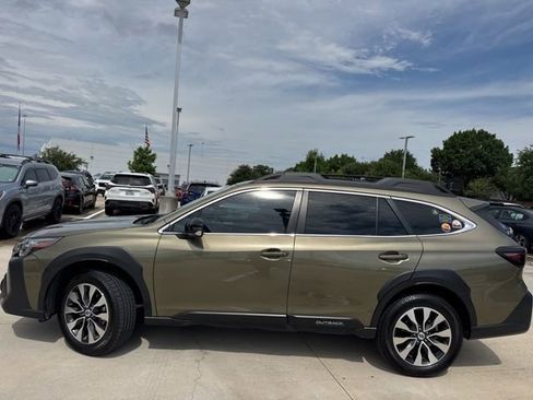 Used 2024 Subaru Outback Limited AWD/4WD image 6