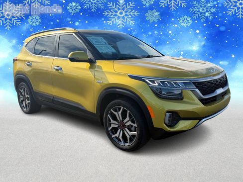 Used 2022 Kia Seltos SX w/ Sunroof Package image 9