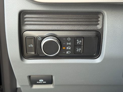 Used 2024 Ford F350 XL w/ Snow Plow Prep Package image 17