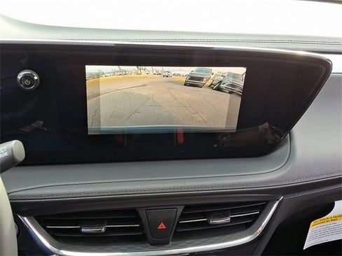 New 2025 Buick Encore GX Preferred image 16