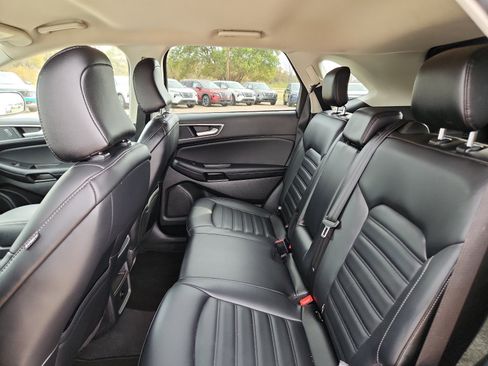 Used 2024 Ford Edge SEL AWD/4WD image 8
