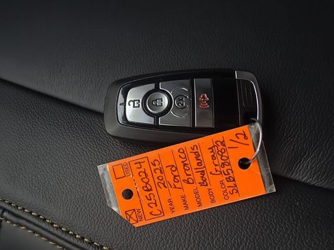 New 2025 Ford Bronco Badlands image 28