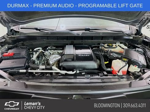 Used 2021 Chevrolet Suburban RST AWD/4WD image 33