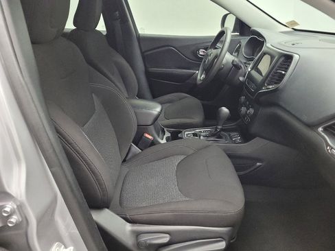 Used 2021 Jeep Cherokee Latitude image 21