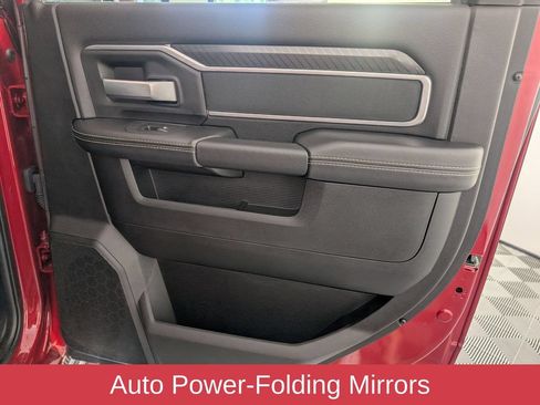 Used 2025 RAM 2500 Big Horn AWD/4WD image 32