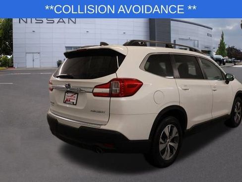 Used 2022 Subaru Ascent Premium w/ Convenience Package image 3