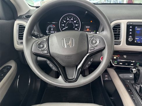 Used 2020 Honda HR-V EX image 13