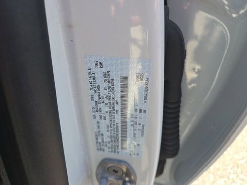 Used 2024 Ford Escape ST-Line Select AWD/4WD image 17