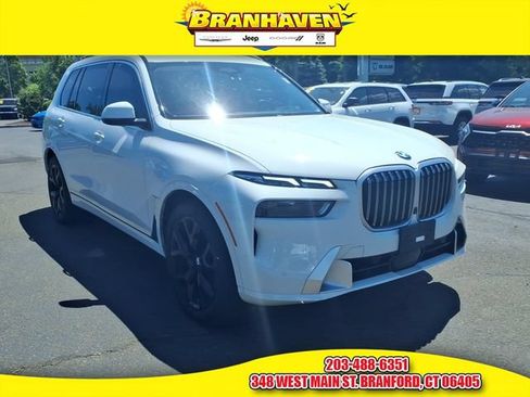 Used 2024 BMW X7 xDrive40i AWD/4WD image 1