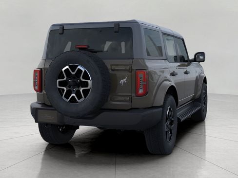 New 2026 Ford Bronco Outer Banks AWD/4WD image 8