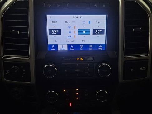 Used 2020 Ford F150 Lariat image 31