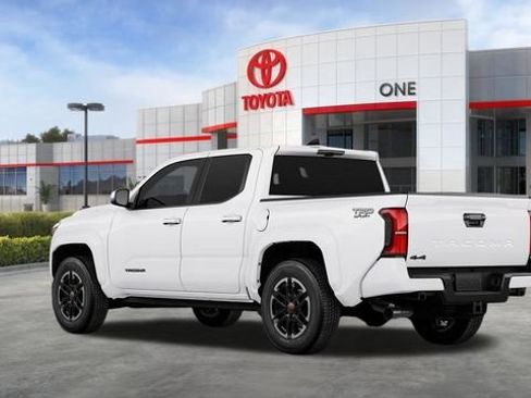 Used 2026 Toyota Tacoma TRD Sport AWD/4WD image 8