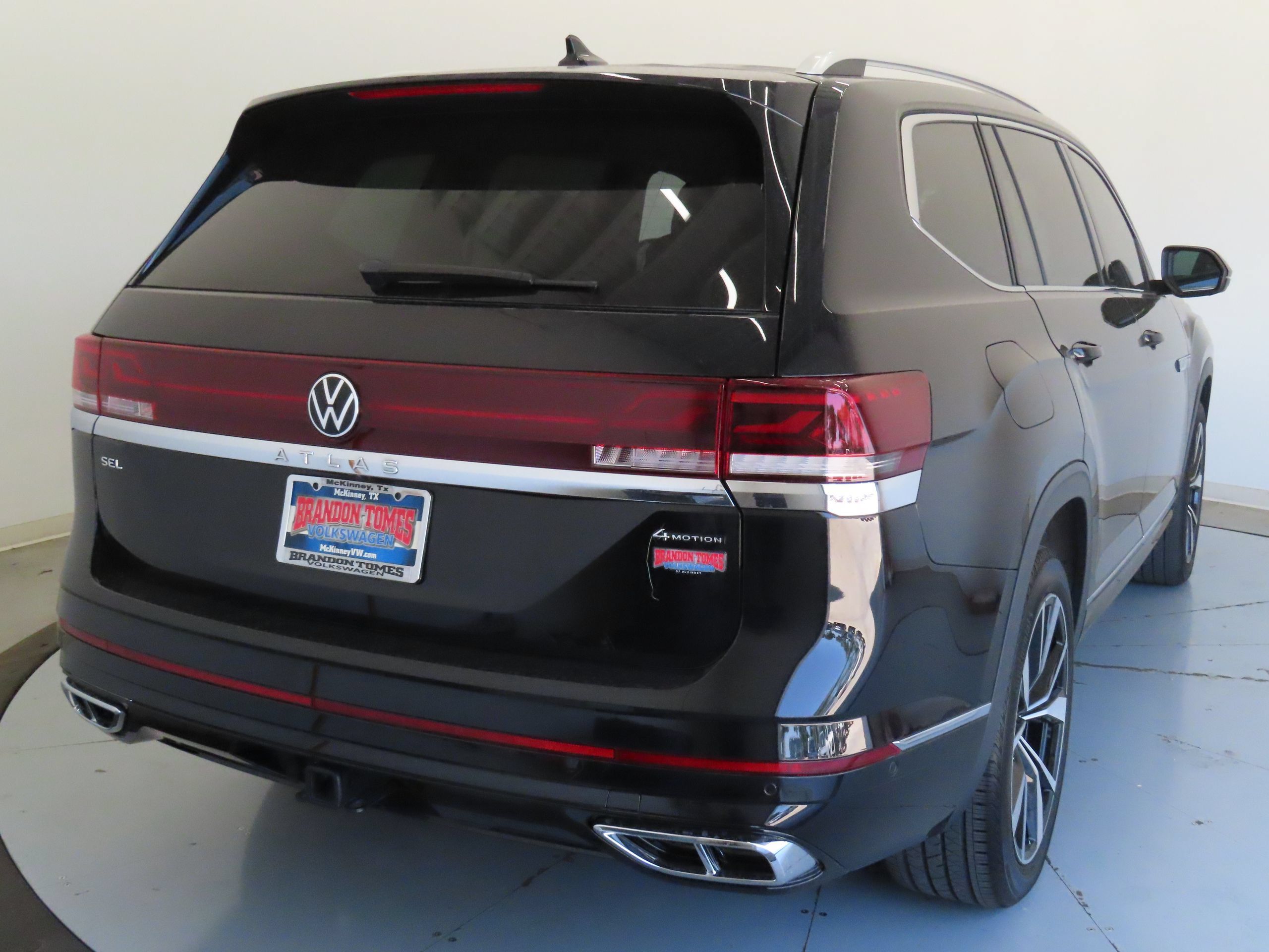 New 2025 Volkswagen Atlas SEL Premium R-Line AWD/4WD image 3