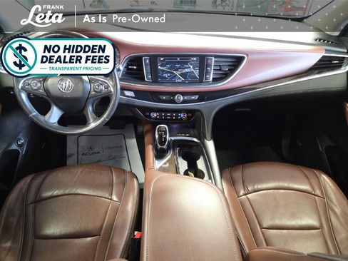 Used 2018 Buick Enclave Avenir w/ Avenir Technology Package FWD image 18