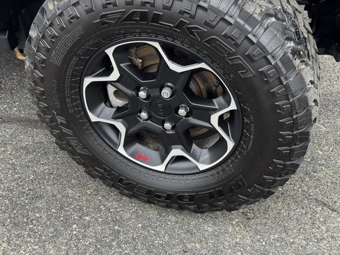 Used 2023 Jeep Wrangler Unlimited Rubicon w/ Cold Weather Group image 9