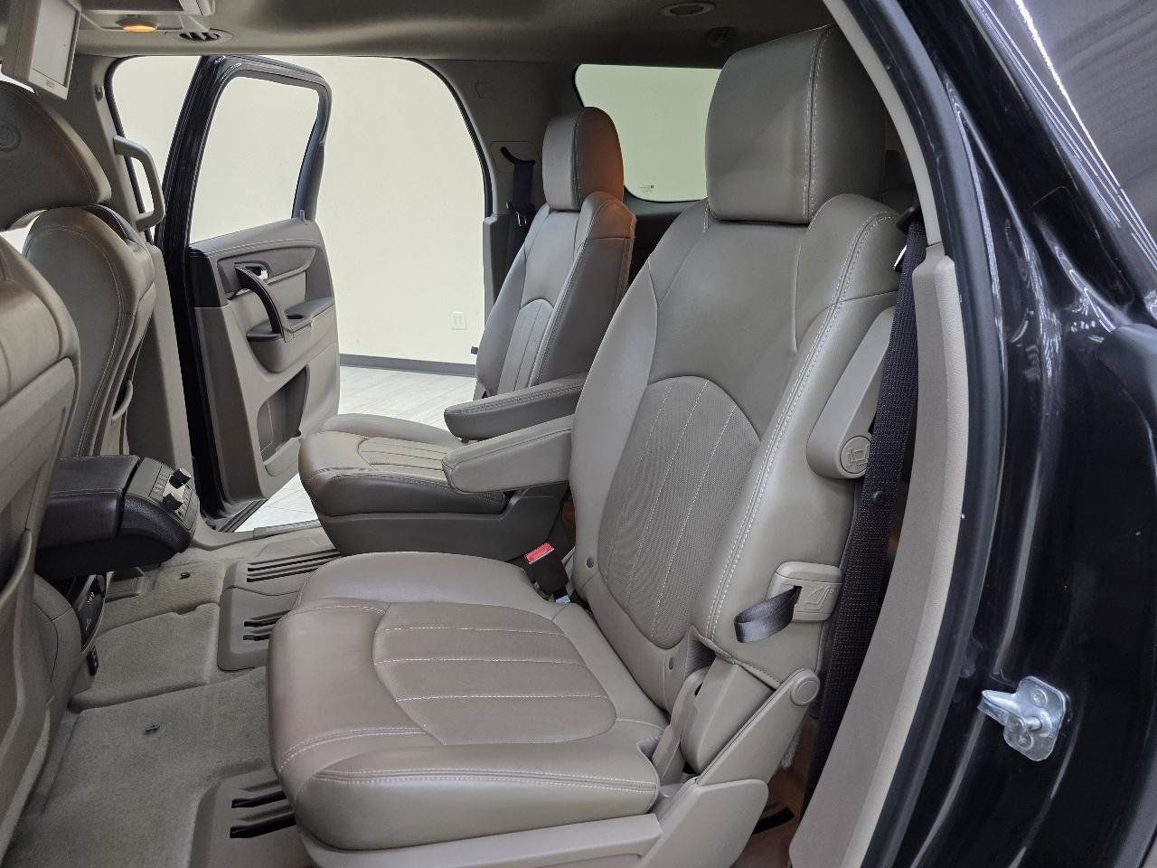 Used 2015 GMC Acadia Denali AWD/4WD image 26
