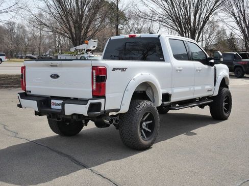 Used 2023 Ford F250 Lariat w/ Lariat Ultimate Package AWD/4WD image 11