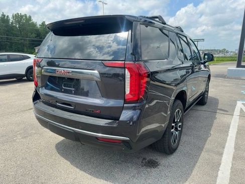 Used 2023 GMC Yukon AT4 w/ Technology Package AWD/4WD image 18