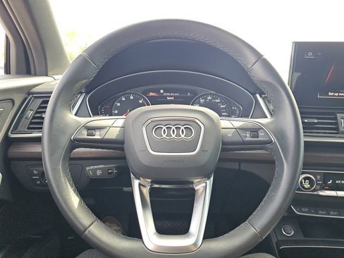 Used 2023 Audi Q5 2.0T Premium w/ Convenience Package AWD/4WD image 30