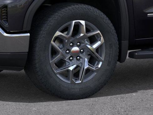 New 2026 GMC Sierra 1500 SLT image 25