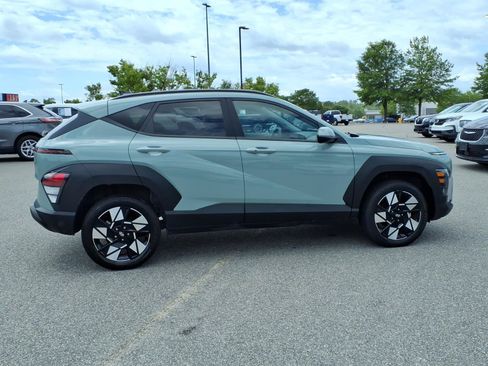 Used 2024 Hyundai Kona SEL AWD/4WD image 25