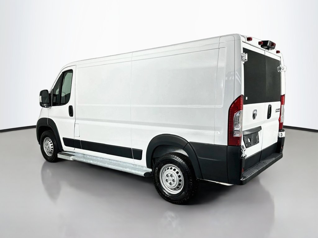 Used 2025 RAM ProMaster 2500 w/ U-Haul Equipment Group FWD image 5