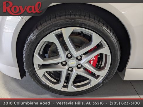 Used 2016 Chevrolet SS RWD image 25