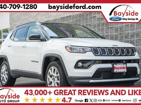 Used 2025 Jeep Compass Limited AWD/4WD image 1