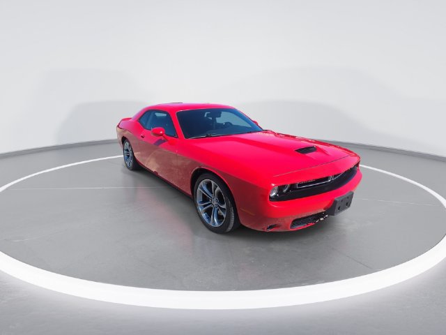 Used 2020 Dodge Challenger R/T RWD image 2