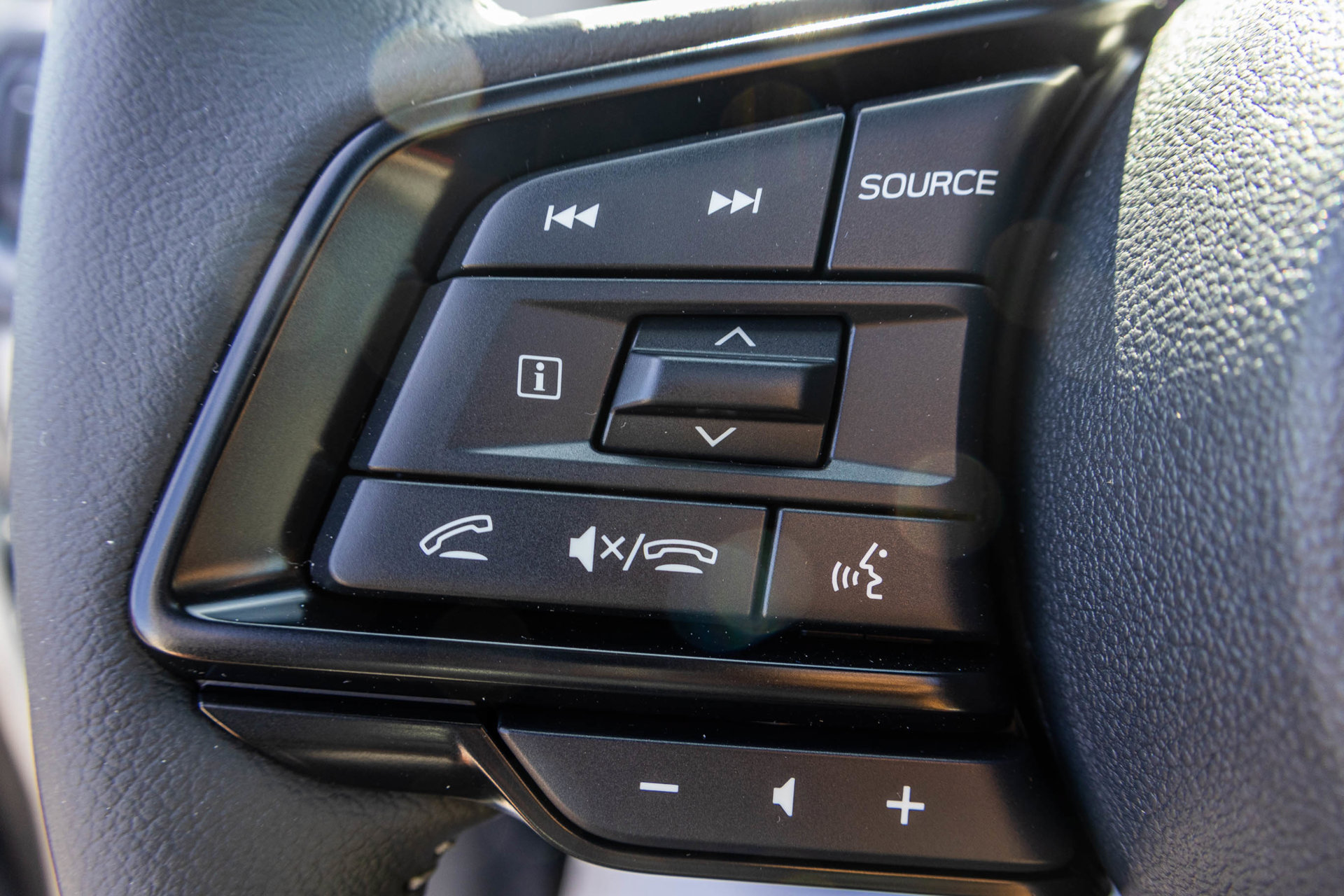 New 2026 Subaru Forester Premium AWD/4WD image 31