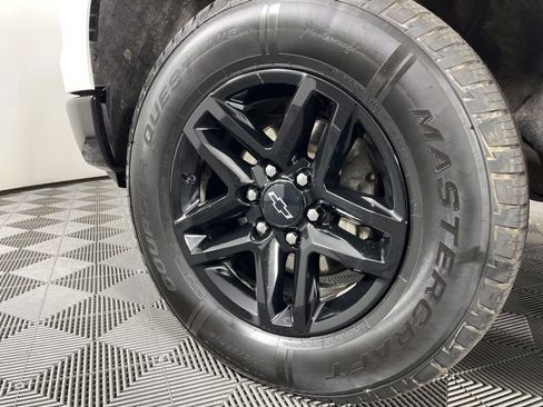 Used 2023 Chevrolet Silverado 1500 LT Trail Boss w/ Protection Package image 10