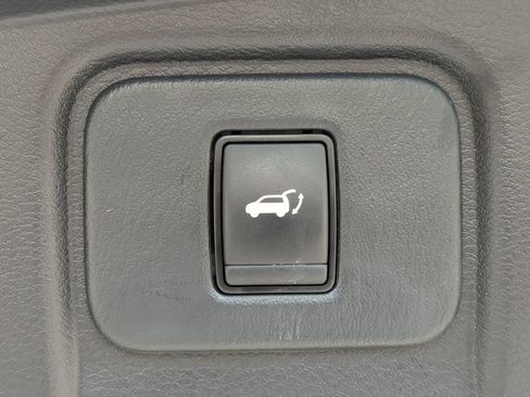 Used 2021 Nissan Murano Platinum w/ Cargo Package image 10