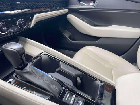 Used 2023 Honda Accord EX-L image 31