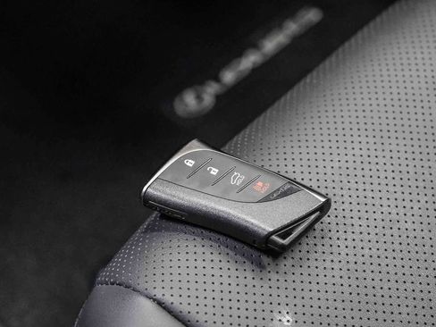 Certified 2025 Lexus ES 350 F Sport w/ Accessory Package (Z2) FWD image 27