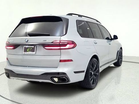 Used 2025 BMW X7 xDrive40i w/ Executive Package AWD/4WD image 11