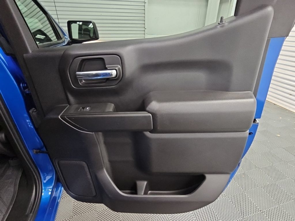 Certified 2024 Chevrolet Silverado 1500 Custom RWD image 30