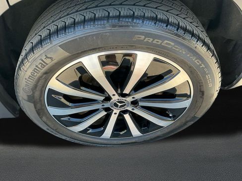 Used 2021 Mercedes-Benz GLB 250 image 9