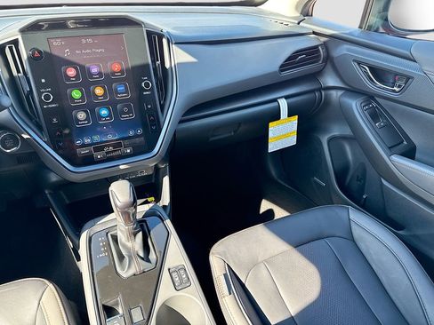 Certified 2025 Subaru Crosstrek 2.5i Limited w/ Crosstrek Mirror Package image 33