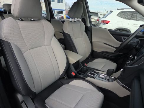 Used 2023 Subaru Forester image 13