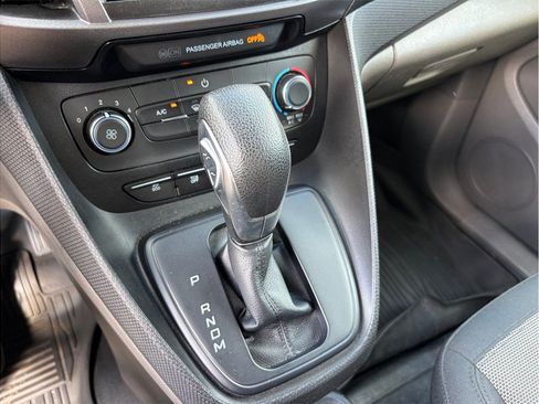 Used 2019 Ford Transit Connect XL FWD image 25