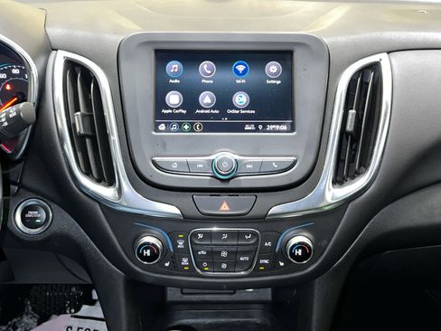 Used 2021 Chevrolet Equinox LT image 30