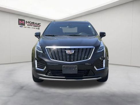 Used 2021 Cadillac XT5 Premium Luxury w/ LPO, Floor Liner Package AWD/4WD image 3