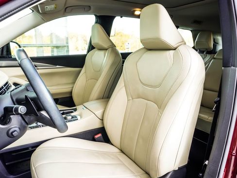 Used 2023 INFINITI QX60 Luxe w/ Performance Audio Package image 36