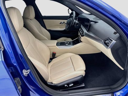 Certified 2023 BMW 330i Sedan w/ M Sport Package RWD image 19