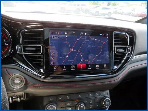 Certified 2024 Dodge Durango GT AWD/4WD image 18