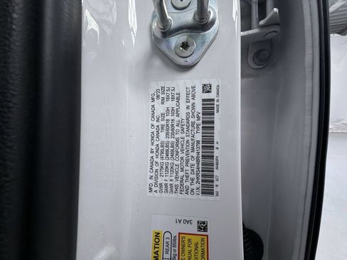 Used 2024 Honda CR-V EX image 15