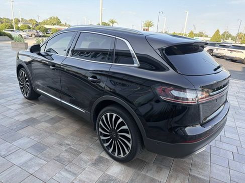 Certified 2022 Lincoln Nautilus Black Label AWD/4WD image 4