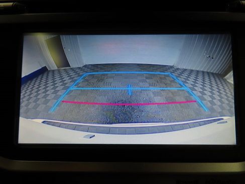 Used 2019 Toyota 4Runner Limited image 14