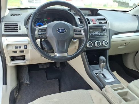 Used 2014 Subaru Crosstrek 2.0i Premium AWD/4WD image 19